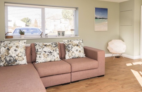 Sandwich Cottage | WATERWYNCH, pet friendly, with a garden in Sandwich