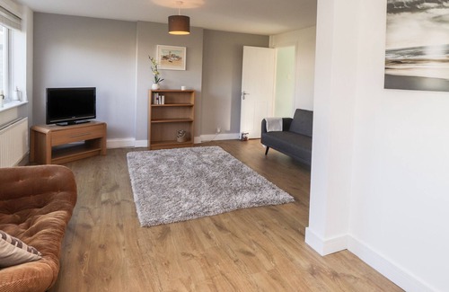 Sandwich Cottage | WATERWYNCH, pet friendly, with a garden in Sandwich