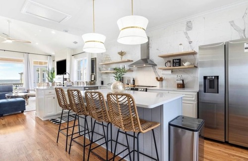 North Carolina Coast Apartment | Wave Haven at Carolina Beach