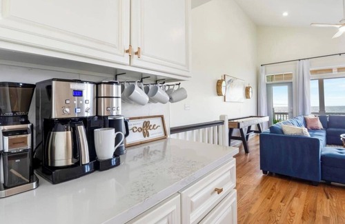 North Carolina Coast Apartment | Wave Haven at Carolina Beach