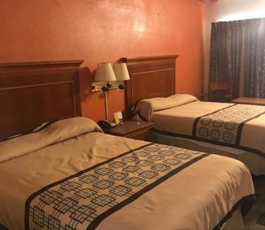 Downtown Myrtle Beach Hotel | Wayfarer Motel
