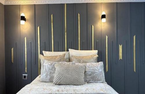 Emalahleni House | Wayside Guesthouse