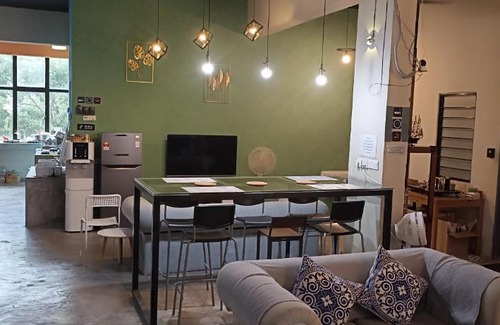 Downtown George Town House | Wayton Express
