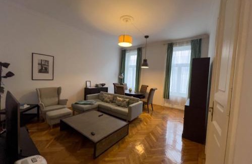 Terezvaros Apartment | WCC Csengery Budapest