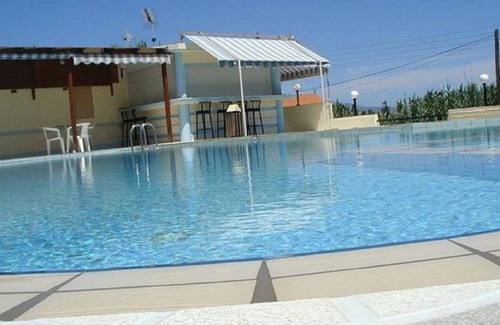 Gerani House | We'll Make You Feel at Home Far Away From Home