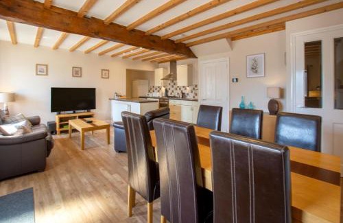 Sutton-in-Craven House | Weavers Cottage