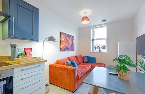 Wednesbury Apartment | Wednesbury, 1 Bedroom Apartment 203 with Parking