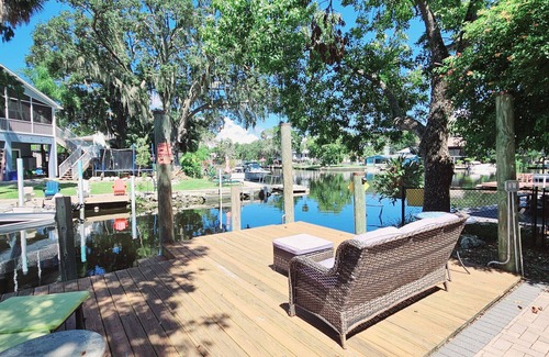 Weeki Wachee Gardens Ski Chalet | Weeki River Lodge Star5Vacations