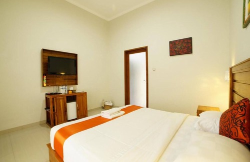 Dewi Sri House | Weekly Deal for Staying in Legian, Swimming Pool Available