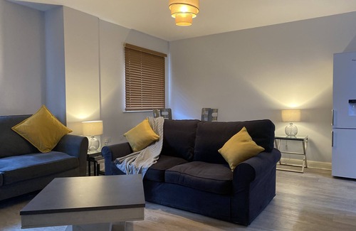 Merton Apartment | Weekly & Monthly Stays for/Business/Contractors/Relocators/Families