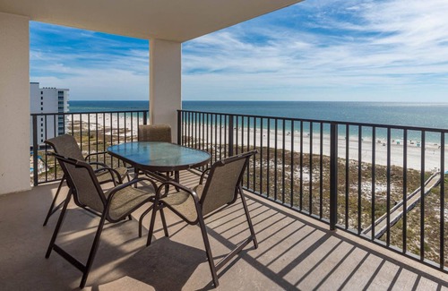 Orange Beach Condo | *WEEKLY SPECIALS!* Phoenix VII - 10th Floor - 3 BR with Rsvd Parking