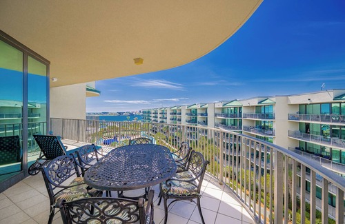 Orange Beach Condo | *WEEKLY SPECIALS!* Phoenix On The Bay *3BR 3BA* Condo 1524