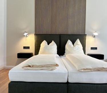 Bad Honnef Hotel | Weingut Pieper - Vinothek & Hotel am Drachenfels