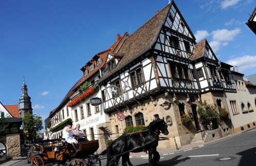 Kallstadt Hotel | Weinkastell Zum Weissen Ross