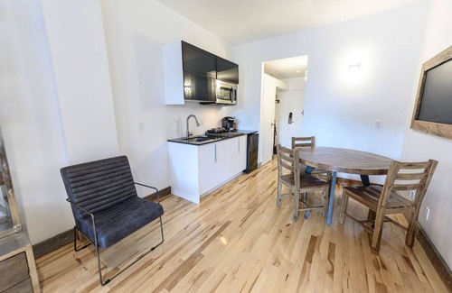 Saint-Roch Apartment | Welcome Downtown, superb loft!