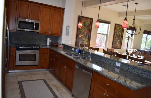 Kamuela House | Welcome to 1602, Our Piece of Paradise!
