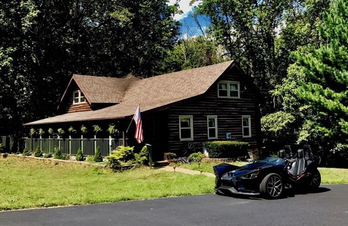 Bloomington Cabin | Welcome to Acorn Resort, A Unique Retreat