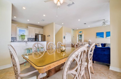 St. George Island House | Welcome to Blue Pelican!