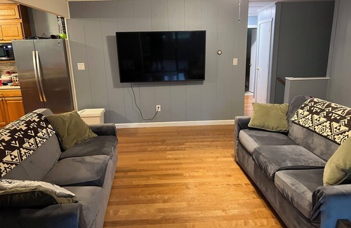 Gouldsboro House | Welcome to Bree-Z-Bear Lodge– 5BR Pocono Escape Gameroom, Sunroom, a Scenic Vibe