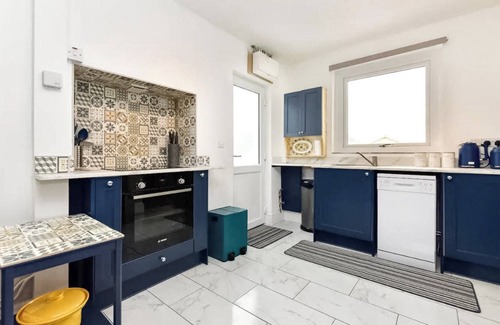 Reynoldston Cottage | Welcome to BrynView in Reynoldston, Gower.
