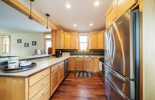 Chelan House | Welcome to Chickadee at The Lookout at Lake Chelan