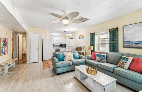 East End House | Welcome to Just Coastin'!