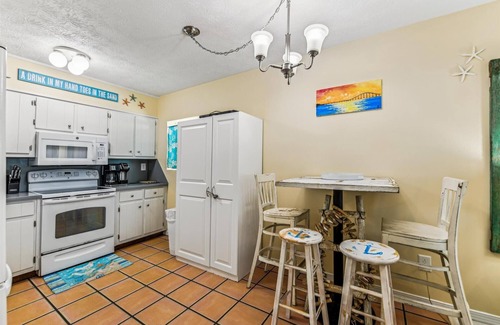 East End House | Welcome to Just Coastin'!