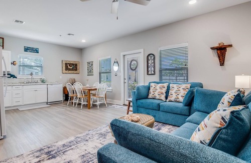 Fulton House | Welcome to Nauta Mirage a charming coastal retreat in Rockport, Texas