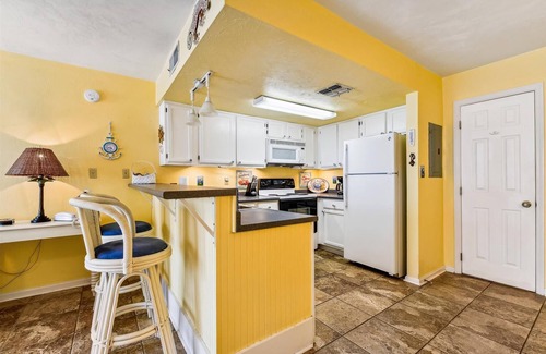 East End House | Welcome to Ocean Mile E-3!
