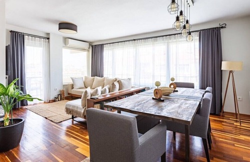 Besiktas Apartment | Welcome to our beautiful centrally located home in the heart of Etiler