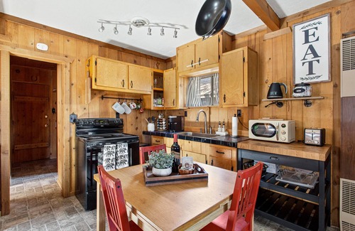 Sugarloaf Cabin | Welcome to our Kozy Cottage. Special Little Gem next to trails.