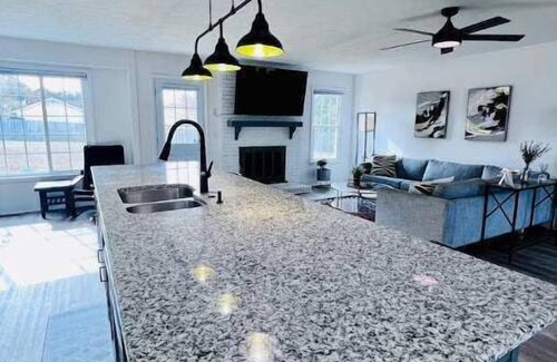 Westover House | Welcome to “Persimmon Grove” the Cozy Farmhouse with Modern Amenities