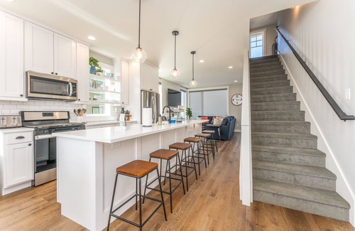 Chelan House | Welcome to Shore Beats Work at The Lookout at Lake Chelan