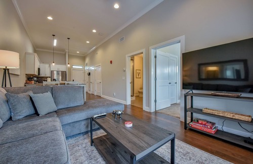 Tuscaloosa Condo | Welcome to Southern Summit!