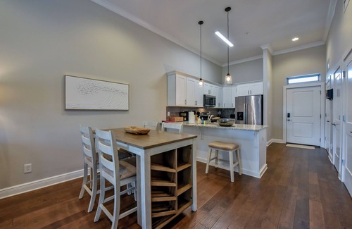 Tuscaloosa Condo | Welcome to Southern Summit!