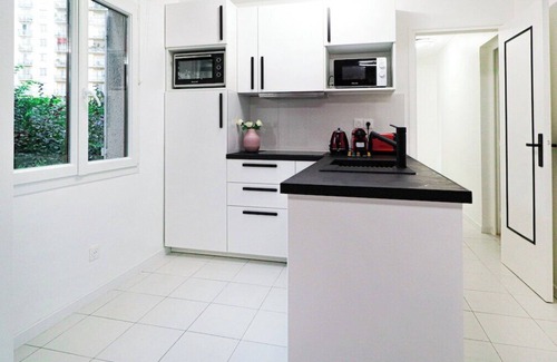 Bagneux Apartment | Welcome to SweetBagneuxHome!