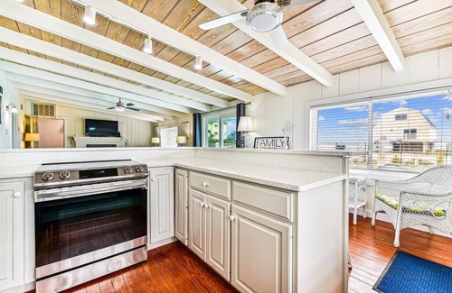 St. George Island House | Welcome to The Corner at SGI!