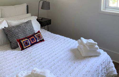 Wellington Apartment | Welcome to The Flats Hotel North Suite