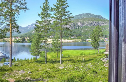 Kviteseid House | Welcome to this beautiful cabin in beautiful Fossøy in Telemark.