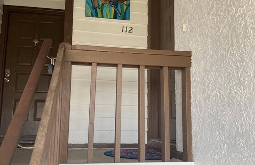 Navarre House | Welcome to Your New "HAPPY PLACE" on your Island get away!