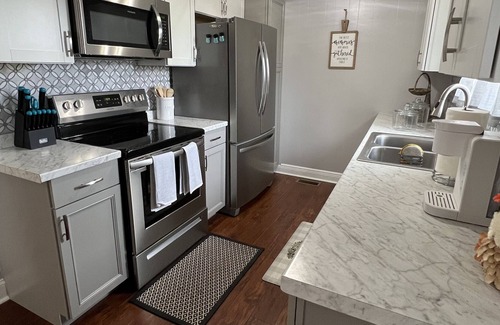 Madisonville House | Welcoming 3 bedroom near downtown Madisonville!!!