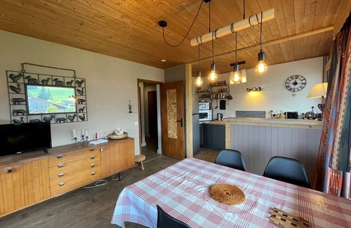 Cohennoz Apartment | Welcoming 6-Person Apartment, Central Cernix, 50m to Shops and ESF