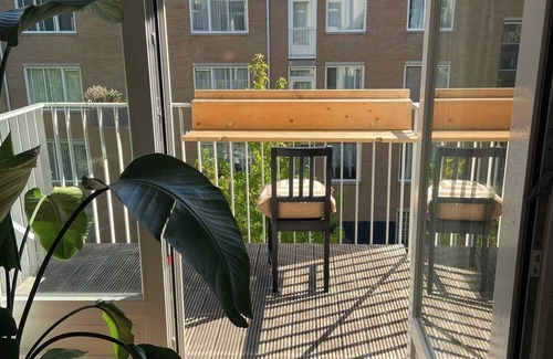 Amsterdam City Centre Apartment | Welcoming and bright apartment in marvelous Amsterdam