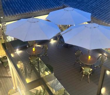 Xicheng Hotel | WeLight逐光旅舍百花深处胡同店