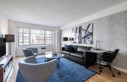 Midtown Apartment | Well Designed Two Bedroom in Murray Hill Building
