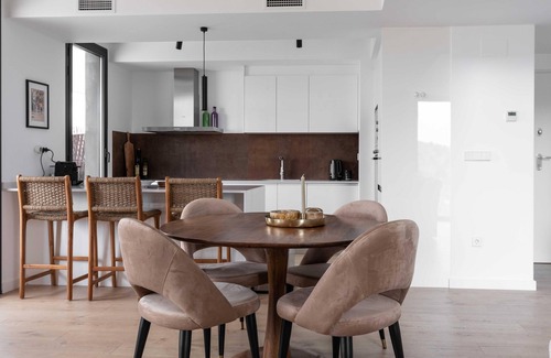 Villajoyosa Apartment | Well furnished penthouse with communal pool in Villajoyosa, Costa Blanca, Spain for 6 persons