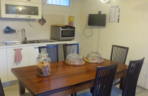 Montignoso Apartment | Well-kept apartment in a farmhouse