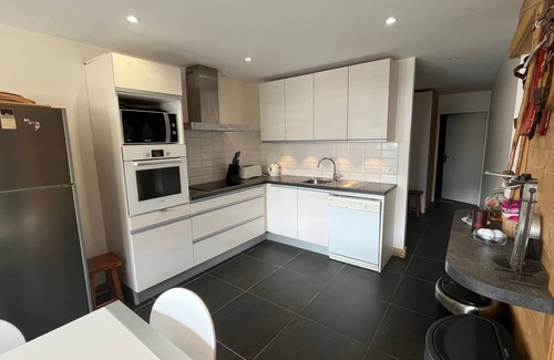 Tignes Apartment | Well renovated south facing 105m2 apartment located 100m from the ski slopes