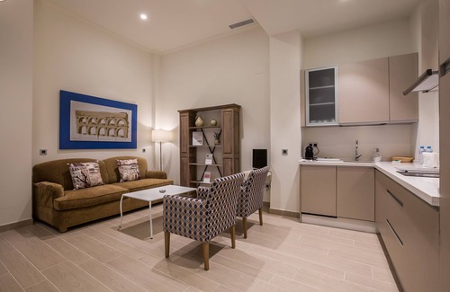 El Arenal Hotel | Welldone Cathedral Suites