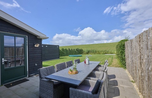 Colijnsplaat House | Wellness villa with sauna, garden and sea nearby